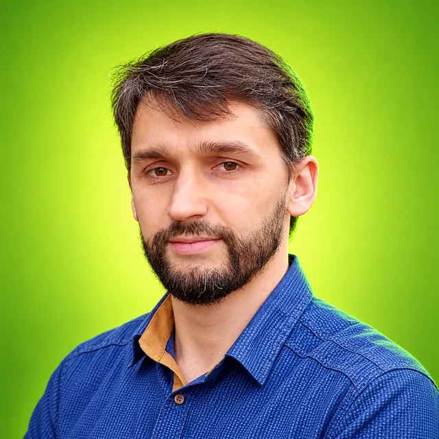 Кирилл Иванов
